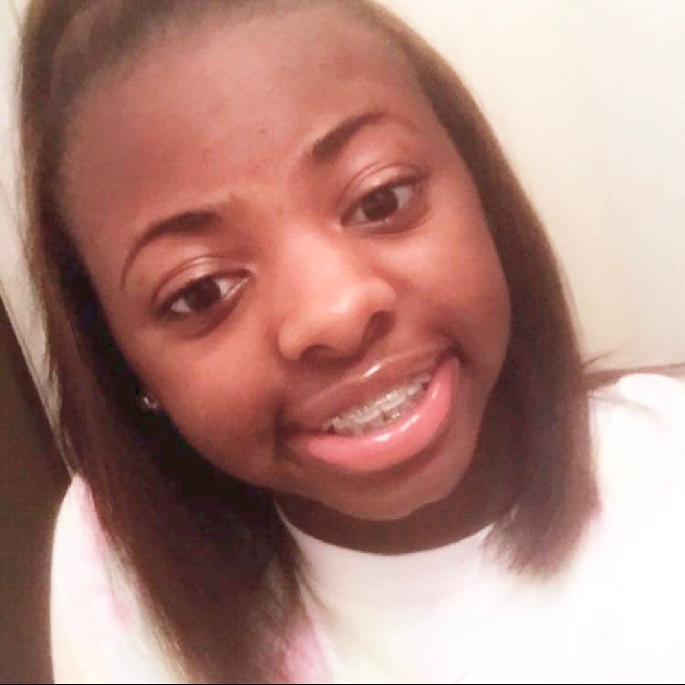 Meet your Posher, Nesha